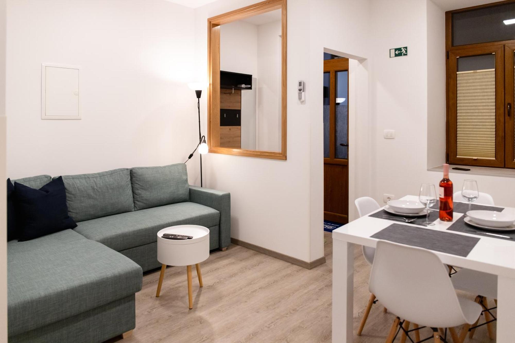 Oliver Street Apartment Vipava Exterior photo